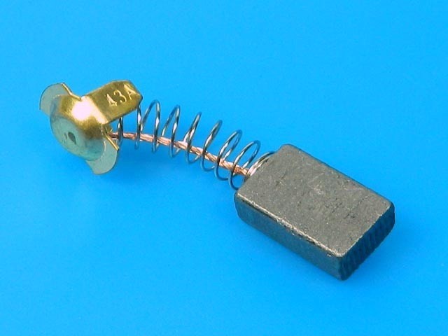 Uhlíky do motoru HITACHI 7 x 11 x 17 / 18,5 mm - 1 ks