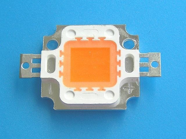 LED dioda COB 10W plnospektrální pro pěstování rostlin