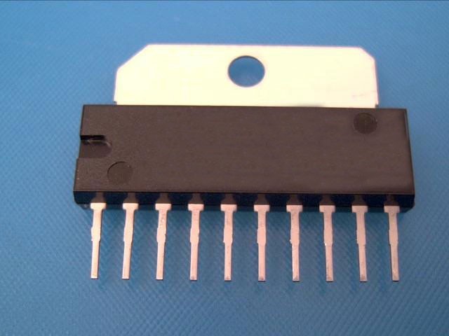 TA7222AP Integrovaný obvod NF-KS 25V 4.5A 11W