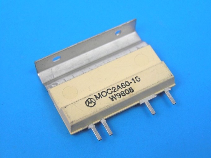 Optotriak MOC2A60-10 4.5kV 600V 2A