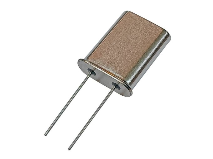 Krystal 7.3728 MHz HC49