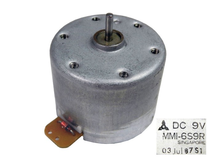 Motor magnetofonu 9V CW pravotočivý Mitsumi MMI-6S9RK