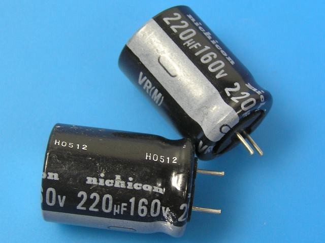 220uF/160V - 105°C Nichicon VR Elektrolytický Kondenzátor