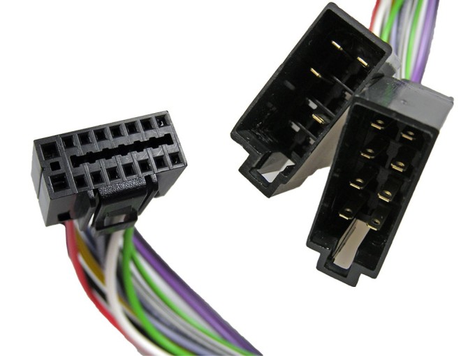 Kabel redukce ISO pro autorádia KENWOOD ZRS-45