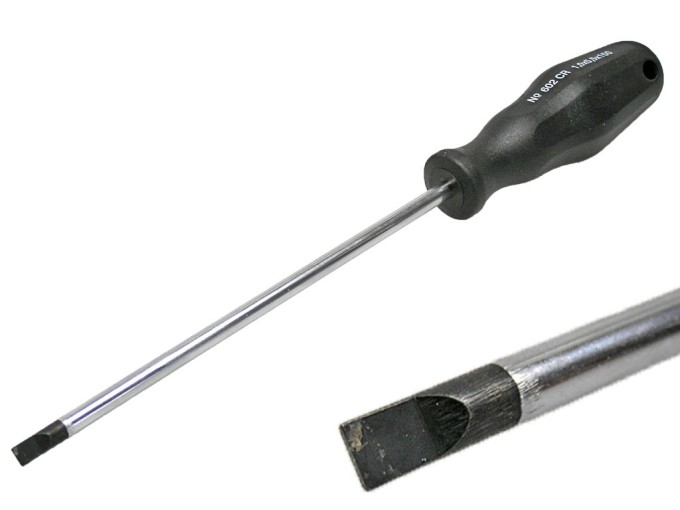 Plochý šroubovák 1,0 x 5,5 x 150 mm