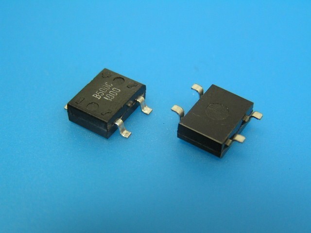 DB106S SMD Můstek 600V 1A SO4