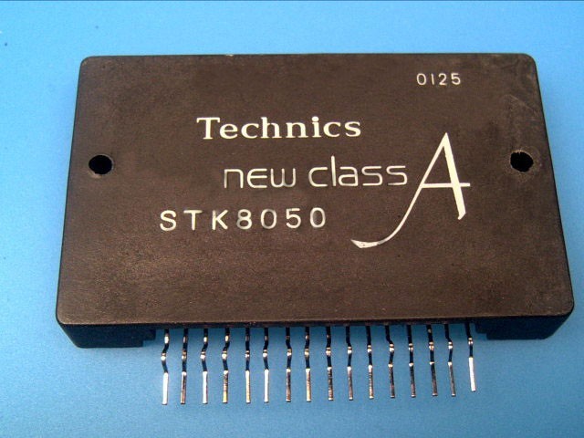 Replika obvodů STK8040 a STK8050