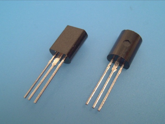 Tranzistor 2SC2632 NPN 150V 50mA 1W 160MHz