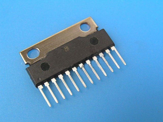 Napájecí modul AN17850A 33V 8A 1x70W