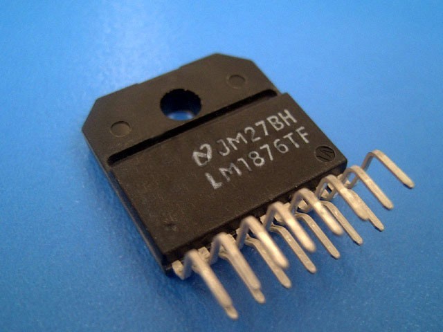 LM1876TF Integrovaný obvod s výkonem 2x15W