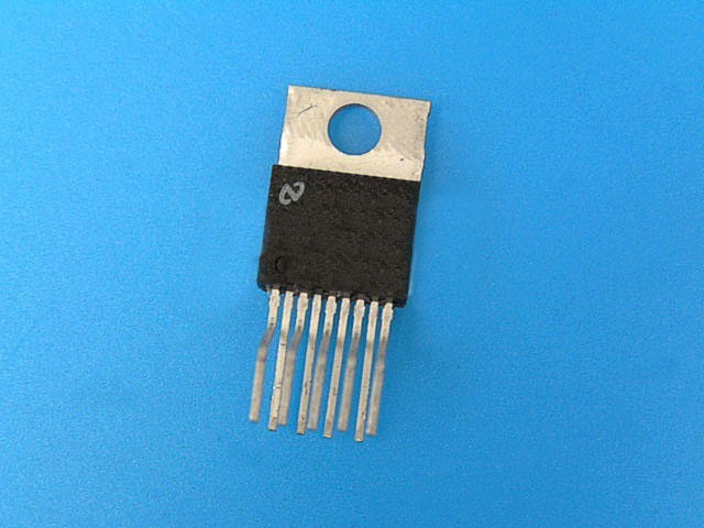 LM2439T RGB Videozesilovač