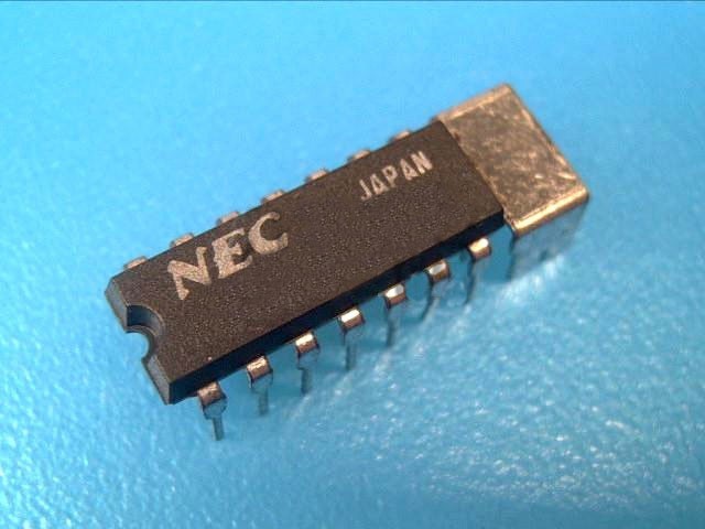 uPC1316C NF-KS 18V 1.8A 2x2W