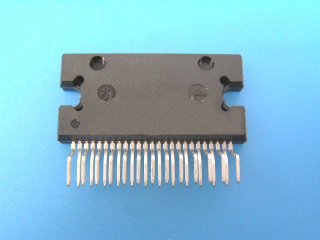 Integrovaný obvod LA47201 NF-KS 18V 4x30W