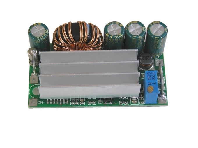 Modul nastavitelného zdroje STEP-DOWN a STEP-UP 4 - 30V / 0,5 - 30V 2A (3A)