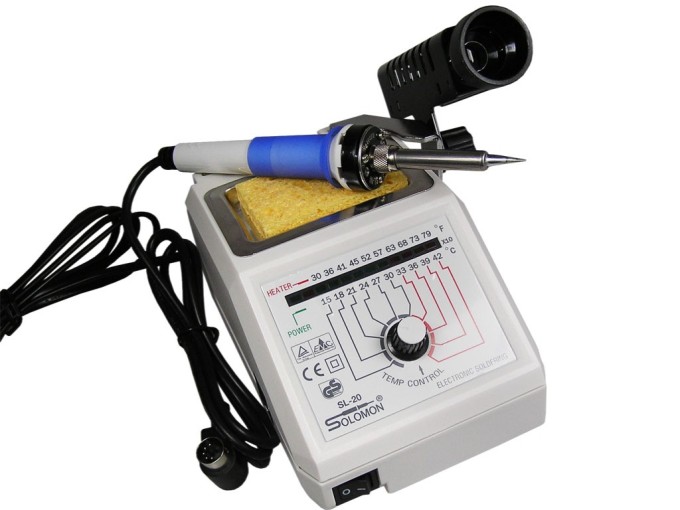 Pájecí stanice SOLOMON PENSOL SL20