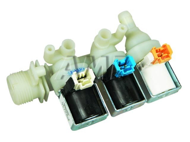 Třícestný napouštěcí ventil C00110331 pro pračky ARISTON a INDESIT