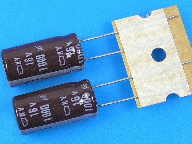 Kondenzátor elektrolytický 1000uF/16V 105°C Nippon KY - nízká impedance