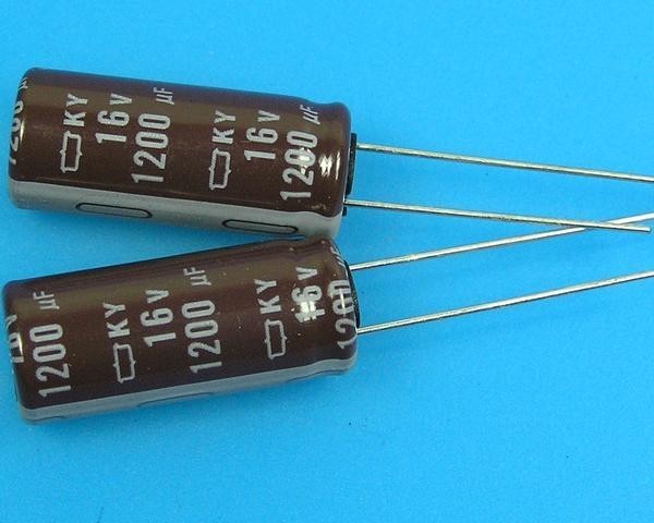 Nippon KY 1200uF/16V Kondenzátor Elektrolytický Low ESR
