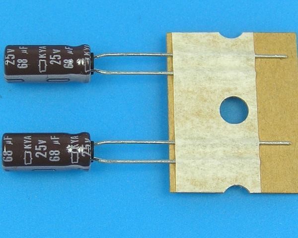 Nippon KYA 68uF/25V Elektrolytický Kondenzátor - 105°C, Low ESR