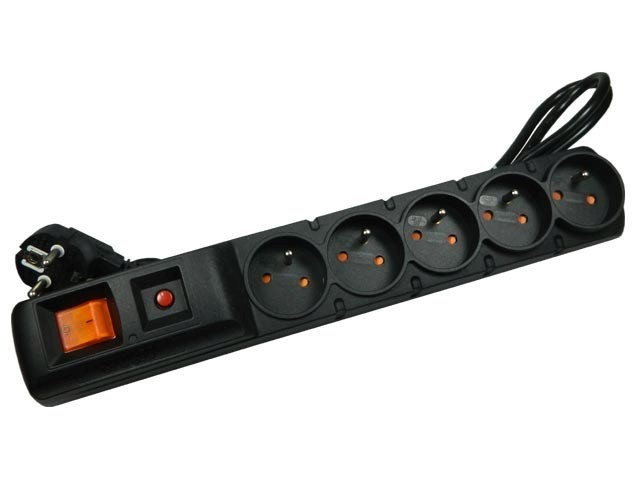 Přepěťová ochrana 5 zásuvek s kabelem 1,5 m