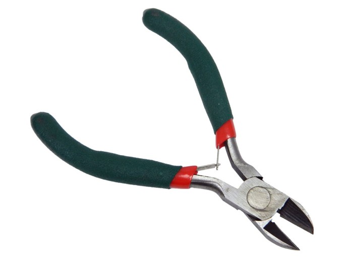 Izolované štípací kleště stranové pro měděný drát 110mm VT057 Velleman