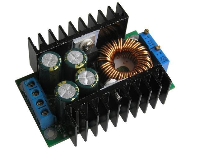 Modul STEP-DOWN 7-40V / 8A s nastavitelným proudovým omezením