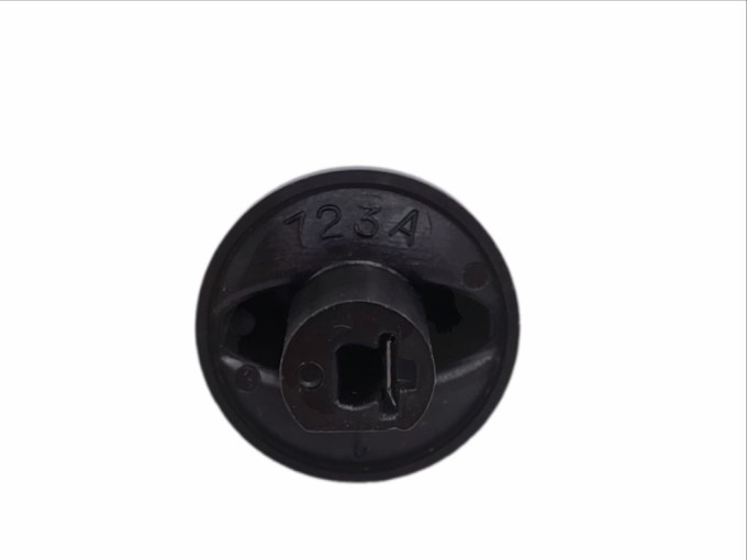 Hnědý ovládací knoflík pro sporáky Gorenje a Mora 850209H