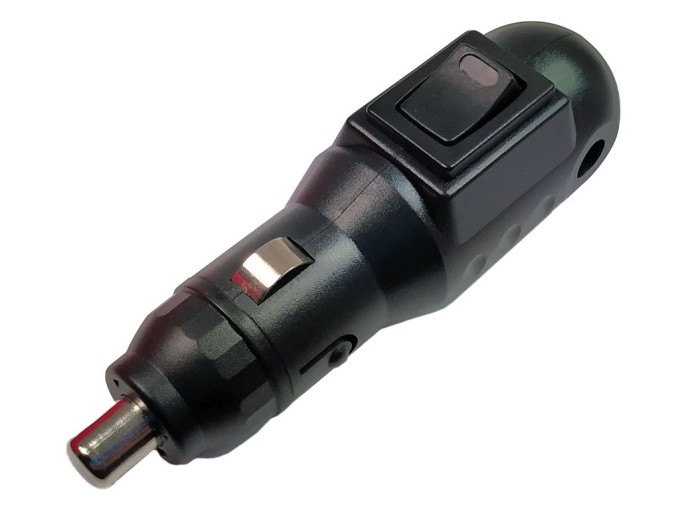 Zástrčka do autozásuvky 12V 8A s pojistkou a vypínačem