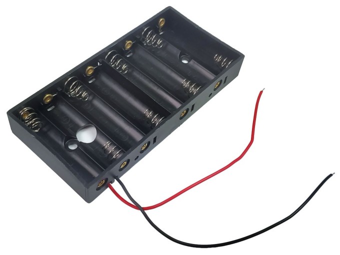 Pouzdro na baterie 8x AAA s vývodem vodiče