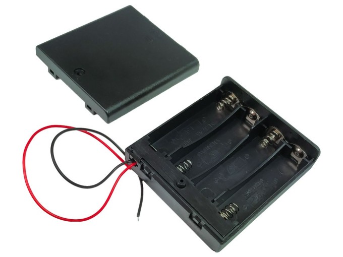 Pouzdro na baterie 4x AA s vypínačem a vývodem vodiče