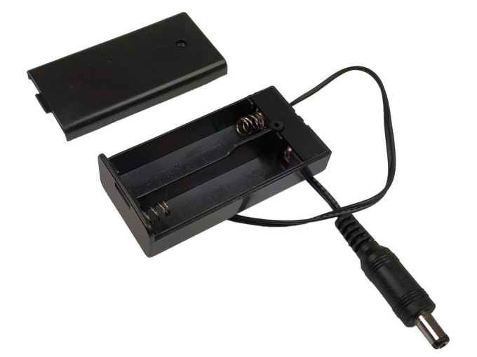 Pouzdro na baterie 2x AA s vypínačem a konektorem 5.5 x 2.1mm