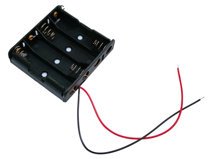 Pouzdro na baterie 4x AA s vývodem vodiče