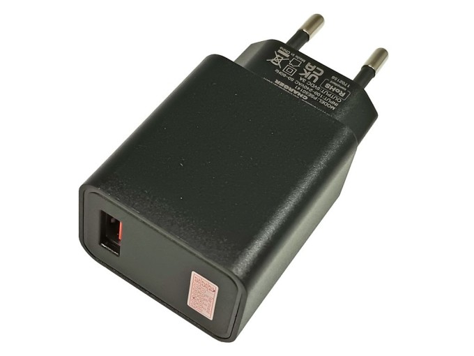 Univerzální USB nabíječka 5V / 3.0A 15W