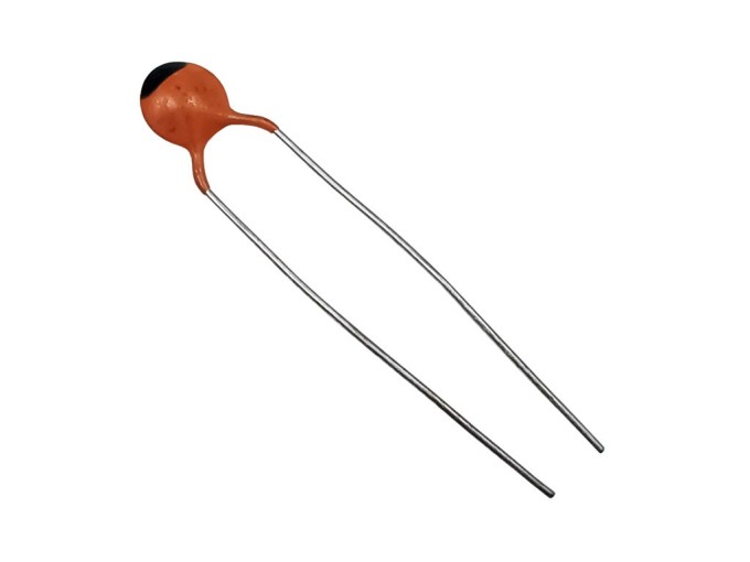 Keramický kondenzátor 10pF 50V NP0 C0G