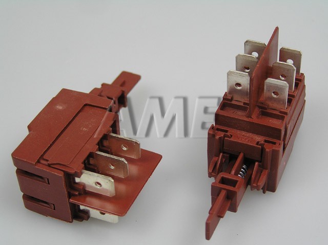 Vypínač ON/OFF 522004601 pro pračky Merloni, Candy a Hoover