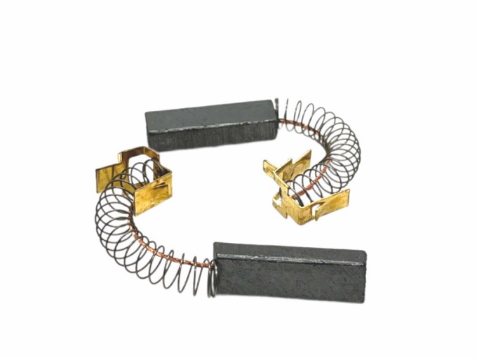 Uhlíky Eta 2ks pro vysavače, 6.1 x 9.8 x 31 mm, konektor 4,7 mm (ETA 0986 87010)