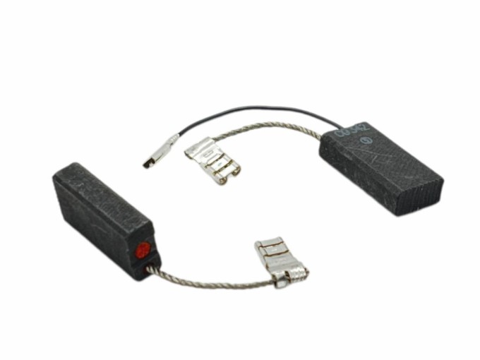 Uhlíky Bosch 2ks 6,3 x 12,5 x 24,5 mm 1 617 014 135