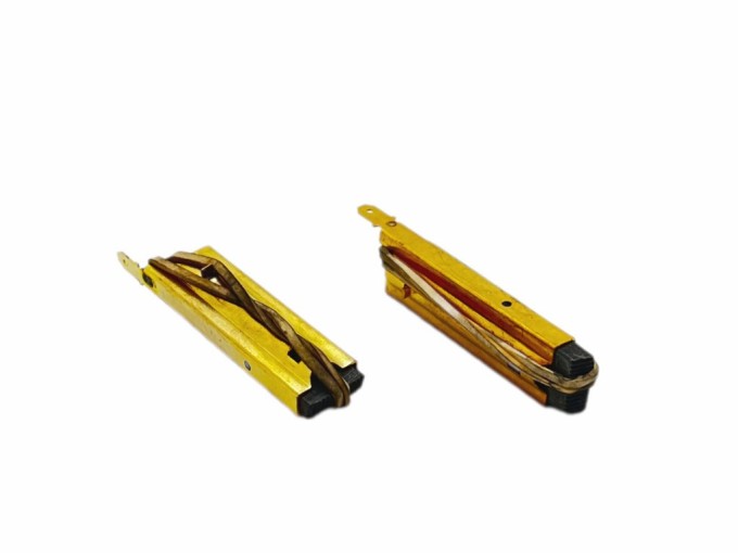 Uhlíky do motorů Whirlpool 2ks 5x13,5x35mm