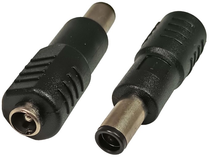 Napájecí přechodka konektor 5.5 x 2.1 mm na 7.4 x 5.0 mm se středovým pinem