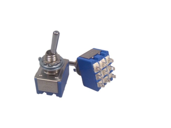 Dvoupolohový páčkový přepínač ON/OFF 6A / 125V AC