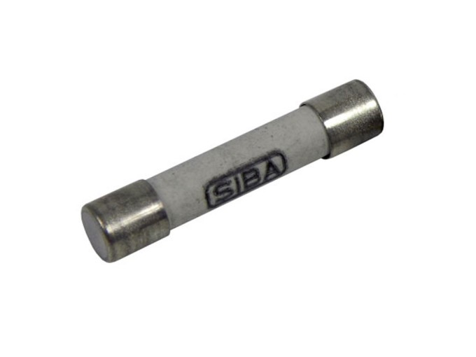 Pojistka keramická 500V 6,3A GF, 6.3 x 32mm