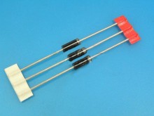 Tranzil P6KE130 - 130V, 600W, 3.4A, dvousměrný