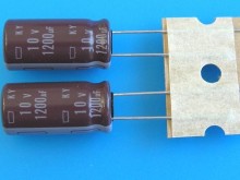 Nippon KY elektrolytický kondenzátor 1200uF/10V - 105°C, nízká impedance