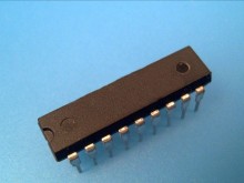 ULN2803A - 8kanálový výkonový budič 50V 0,5A