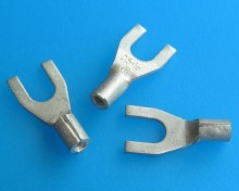 Očko M4 vidlička na kabel - krimpovací/letovací, 1ks