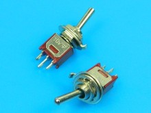 Páčkový přepínač ON-ON TSSM1022A1