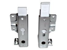 Závěs dveří chladničky Whirlpool 488000636779