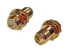 Zlacený SMA panelový konektor samice s maticí pro pájení