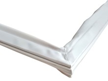 Magnetické těsnění dveří lednice LIEBHERR 710840100, originální díl