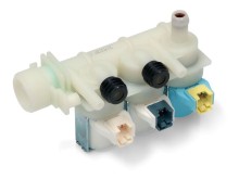 Třícestný napouštěcí ventil C00110331 pro pračky ARISTON a INDESIT